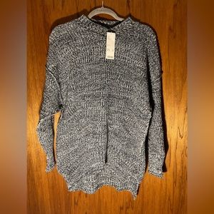 BDG oversized sweater NWT